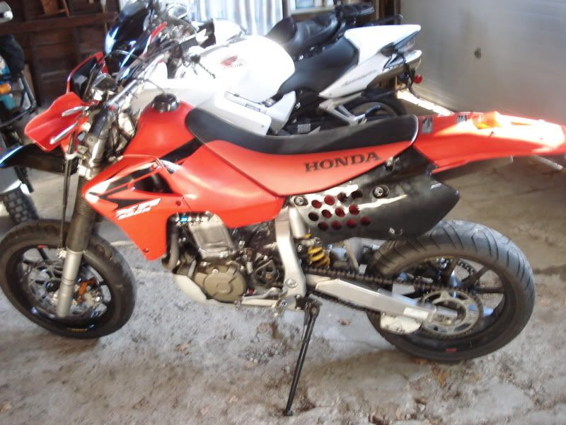 Pros and Cons of "Your Bike" SuperMoto Junkie